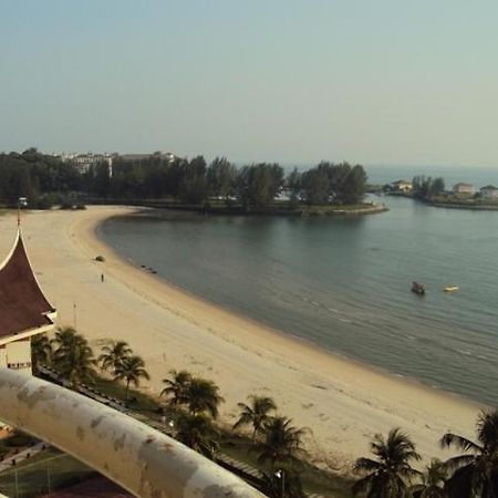 Holiday Condo @Pantai Ria Porto Dickson Exterior foto